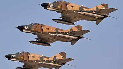 Drei F-4E Phantom Iran im Formationsflug