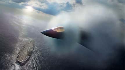 Boeing F/A-XX im Flug über Flugzeugträger