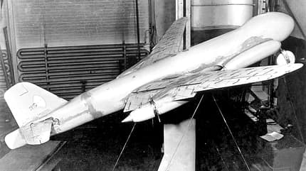 Die EF 122 als Ausgangspunkt für die 287 im Windkanal im August 1943