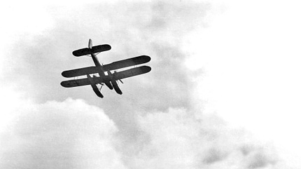Heinkel He 59, Seeaufklärer, D-ASUO, Seenotstaffel, Seenotflugzeug, Ernst Heinkel Flugzeugwerke, Wasserflugzeug, Heinkel He 59a Eine Heinkel He 59 im tiefen Überflug