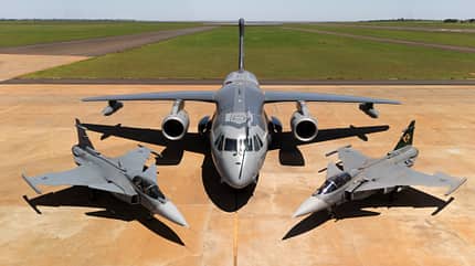 Embraer, Gripen E, Luftbetankung, Saab Gripen E wird luftbetankt.