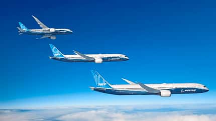 Boeing, Charleston, Endmontage, Mitarbeiter, Factory, Boeing 787, Fertigung, Charleston International Airport Boeing 787-Familie im Staffelflug