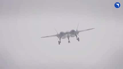 Eine russische Su-57 bei einem Triebwerkstest.