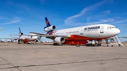 Victorville, Boneyard, Flugzeugfriedhof, MD-11, DC-10 Ausrangierte Airliner und Frachtflugzeuge auf dem Flugzeugfriedhof Victorville in Kalifornien.