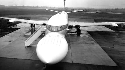 Comet als Erprobungsträger für Nimrod AEW am Boden von vorne