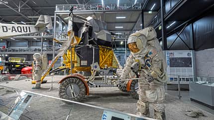 Ansichten und Exponate im Technik Museum Speyer