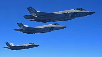Drei F-35 der RAAF in Formation Luftaufnahme