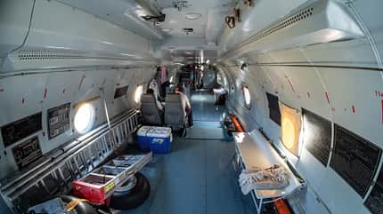 Löschflugzeug Antonow An-32P von Xena (Ukraine) beim Einsatz in der Türkei.