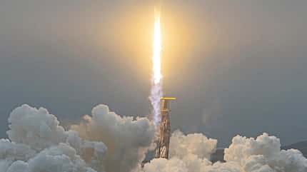 EarthCARE, ESA, Falcon 9, SpaceX, Raketenstart, Vandenberg, Vandenberg Space Force Base Start der Falcon 9 mit dem ESA-Satelliten EarthCARE am 28. Mai 2024 in Vandenberg