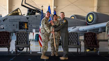 Fairchild, A-10, Thunderbolt, Davis-Monthan Übergabe Flagge vor A-10C