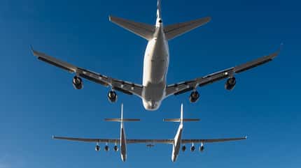 Stratolaunch, Roc, Talon-A, Hyperschall, Model 351, Scaled Composites, Mojave Riesenflugzeug Stratolaunch "Roc" in Aktion am 2. Oktober 2026.