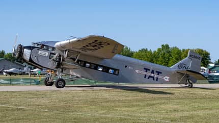 Ford 5-AT-B Tri-Motor NC9645 „City of Wichita“ beim EAA AirVenture in Oshkosh