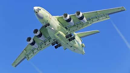 Il-78М-90А startet zum Erstflug
