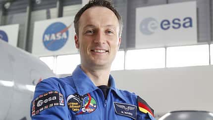 Maurer schließt Astronauten-Ausbildung ab