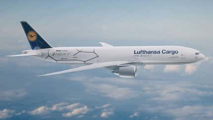 BMW nutzt 777 als fliegende Showbühne