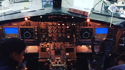 Modernes Glascockpit für Boeing-Oldie