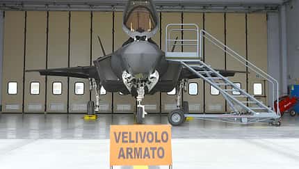 F-35A fliegt für Luftraumschutz