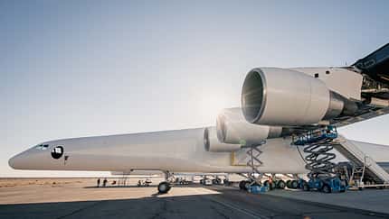 Stratolaunch absolviert erste Triebwerkstests