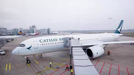 Cathay Pacific fliegt tief in die Verlustzone