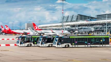 Stuttgart: Nur noch Elektrofahrzeuge auf dem Vorfeld