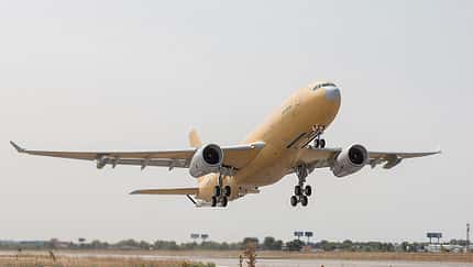 Erste A330 MRTT für Frankreich fliegt