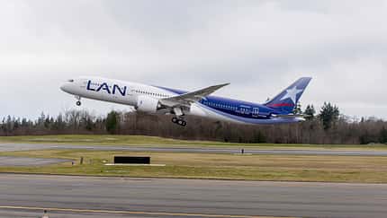 LAN übernimmt ihre erste Boeing 787-9