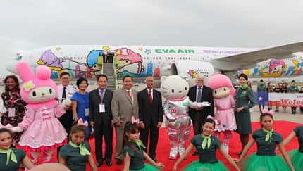 EVA Air fliegt im "Hello Kitty"-Design