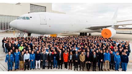 EFW liefert A330-300P2F Prototyp an DHL