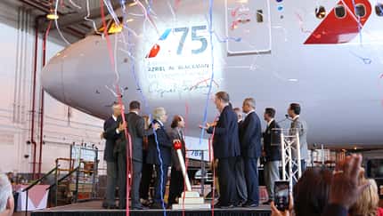 Rekord: Techniker seit 75 Jahren bei American Airlines