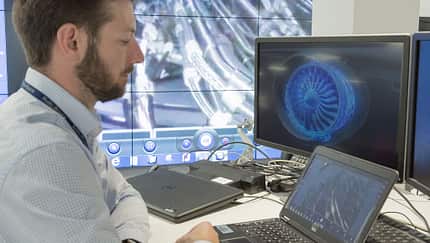 Rolls-Royce eröffnet neues Monitoring-Zentrum