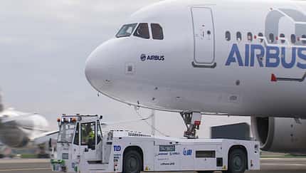 Dieselelektronischer Flugzeugschlepper für A320 zugelassen