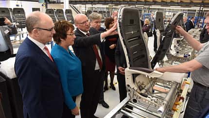 ZIM Flugsitz erweitert Produktion
