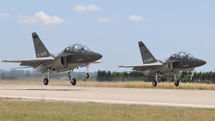 Raytheon steigt bei T-100 aus