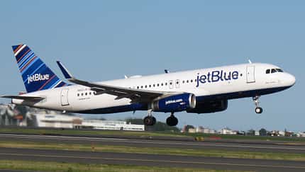 Kostenloses und schnelles Internet in jedem Flugzeug