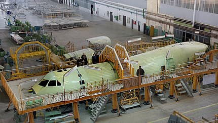 Iljuschin Il-112W im Bau