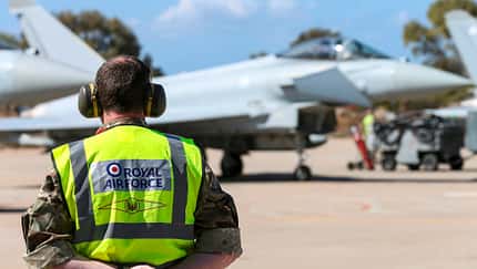 Briten schicken Eurofighter nach Asien
