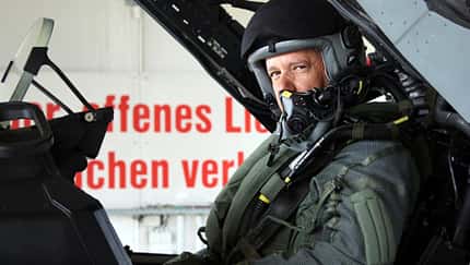 Israelischer Airchief fliegt Eurofighter in Laage