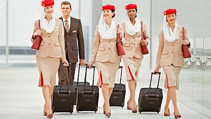 Emirates sucht Flugbegleiter/innen