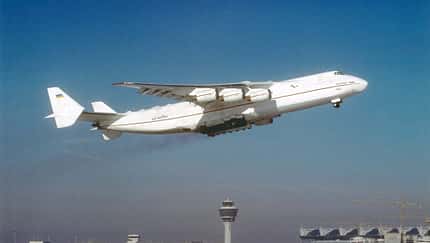 USA mieten An-225 für Taifun-Hilfe