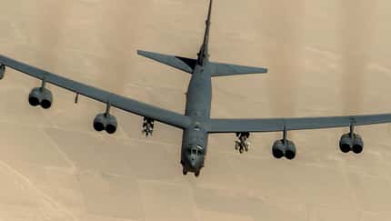 Boeing B-52 soll bis 2050 fliegen