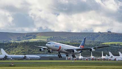 A340-300 BLADE hebt erstmals ab
