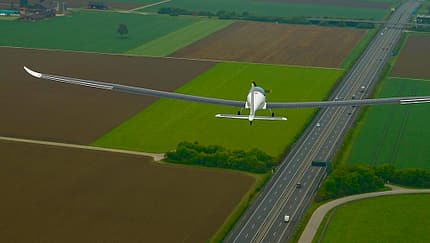 Elektra-2 startet in Payerne zum Erstflug