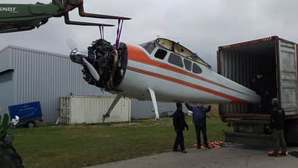 Cessna 190 gelandet