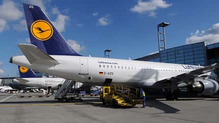 Piloten streiken am Dienstag weiter