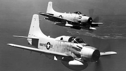 Sturzkampfbomber Douglas A-1 Skyraider