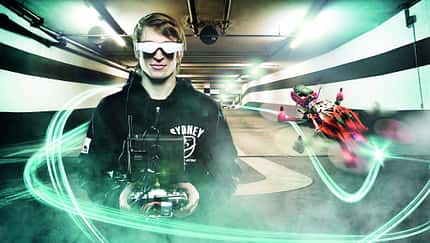 Erstes "Copter-Race" auf der ILA