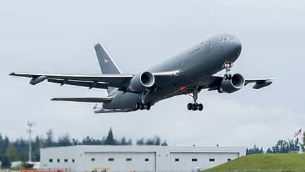 KC-46A startet zum Erstflug