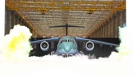 Roll-out der Embraer KC-390