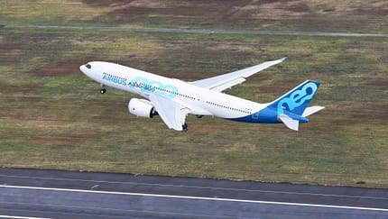 Airbus A330-800 startet zum Erstflug