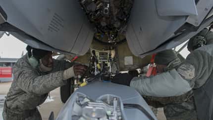 JASSM im Waffenschacht der Boeing B-52 in Barksdale AFB.